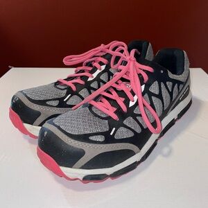 Red Wings Women’s Steel Toe‎ Pink Black Work Slip Resistant Sneakers Shoe